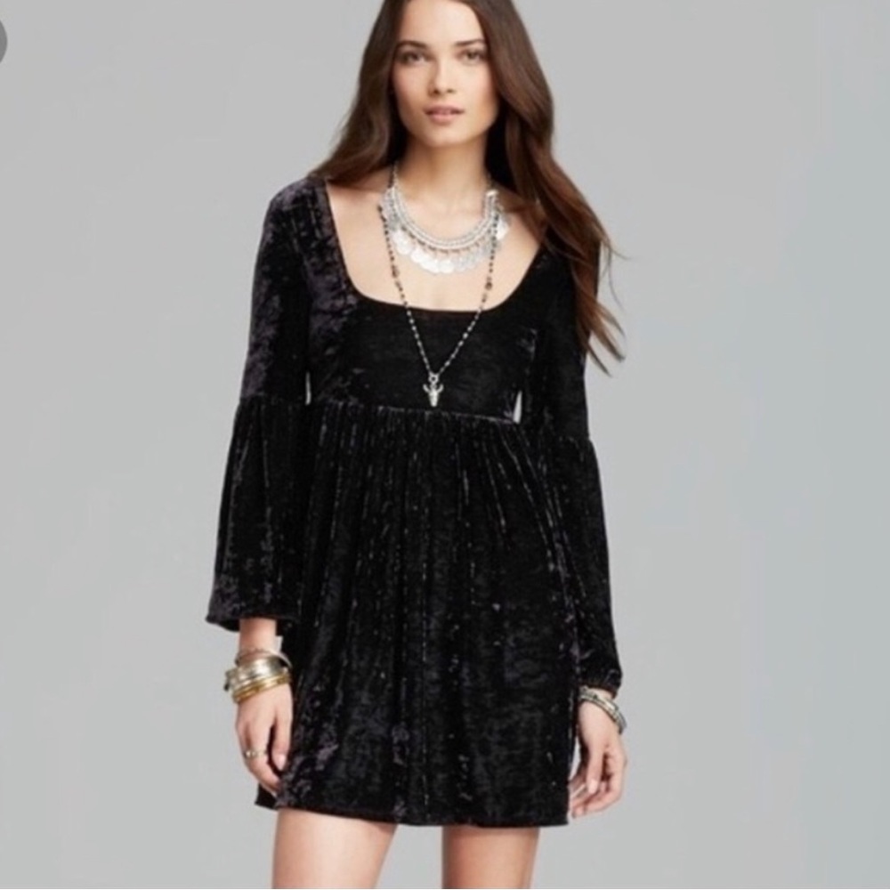 Free People Black Mini Dress Long Sleeve Velvet Size XS